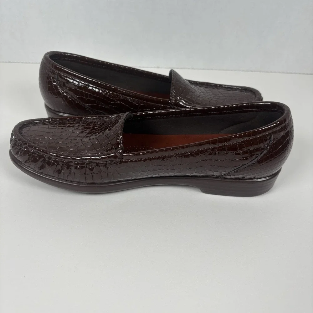 SAS Womens Size 7 Slim Simplify-C Brown Croc Patent Leather Loafers NIB USA